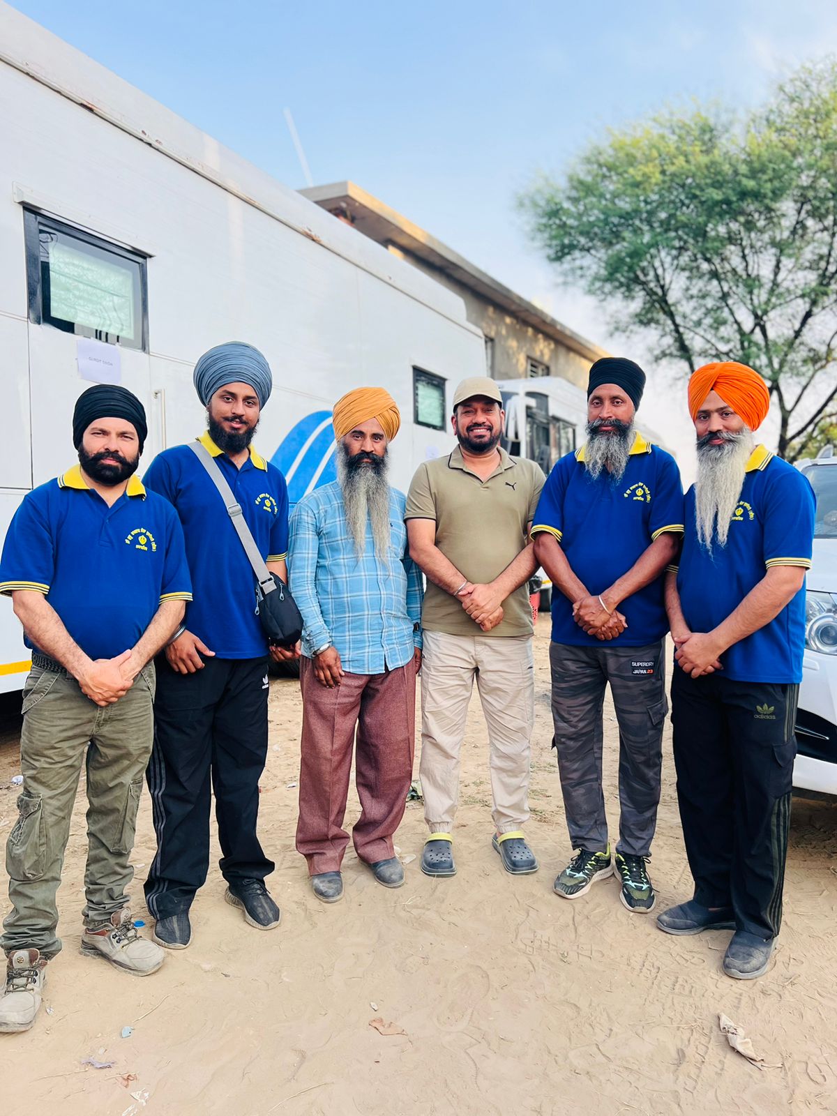 ਸ਼੍ਰੀ ਗੁਰੂ ਰਾਮਦਾਸ ਸੇਵਾ ਸੋਸਾਇਟੀ ਦੇ ਮੈਂਬਰਾਂ ਨੇ ਪੰਜਾਬੀ ਫਿਲਮ ਦੀ ਸ਼ੂਟਿੰਗ ਵਿੱਚ ਹਿੱਸਾ ਲਿਆ।